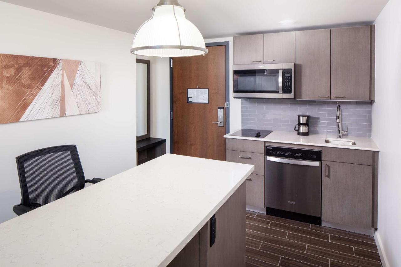 Hyatt House North Scottsdale Hotel Екстериор снимка