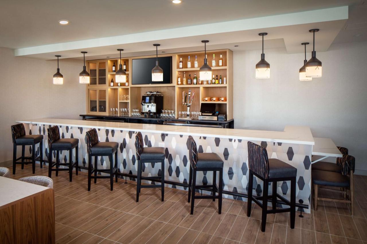 Hyatt House North Scottsdale Hotel Екстериор снимка